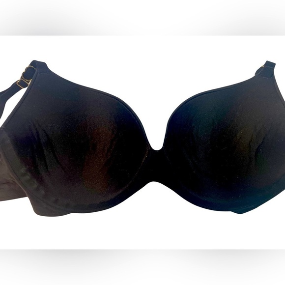 Victoria secret bra with gold hardware. Light padded with a satin finish. 36C - Picture 2 of 3